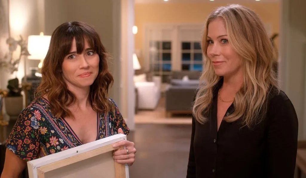 Τρελό γέλιο με αυτήν τη σειρά του Netflix-συνδυάζει Office και Monty Python - εικόνα 2