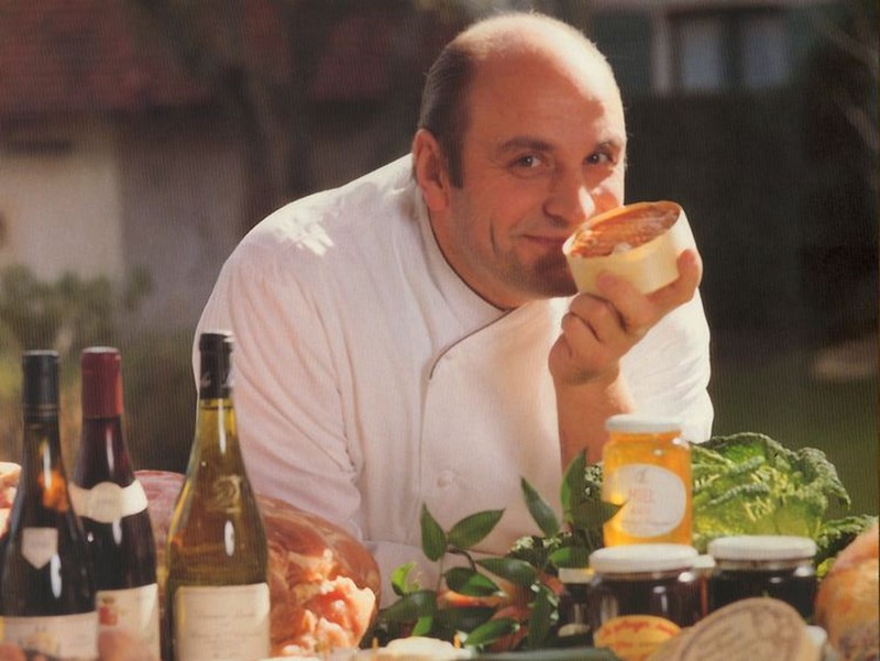 ΜΠΕΡΝΑΡ ΛΟΥΑΖΟ