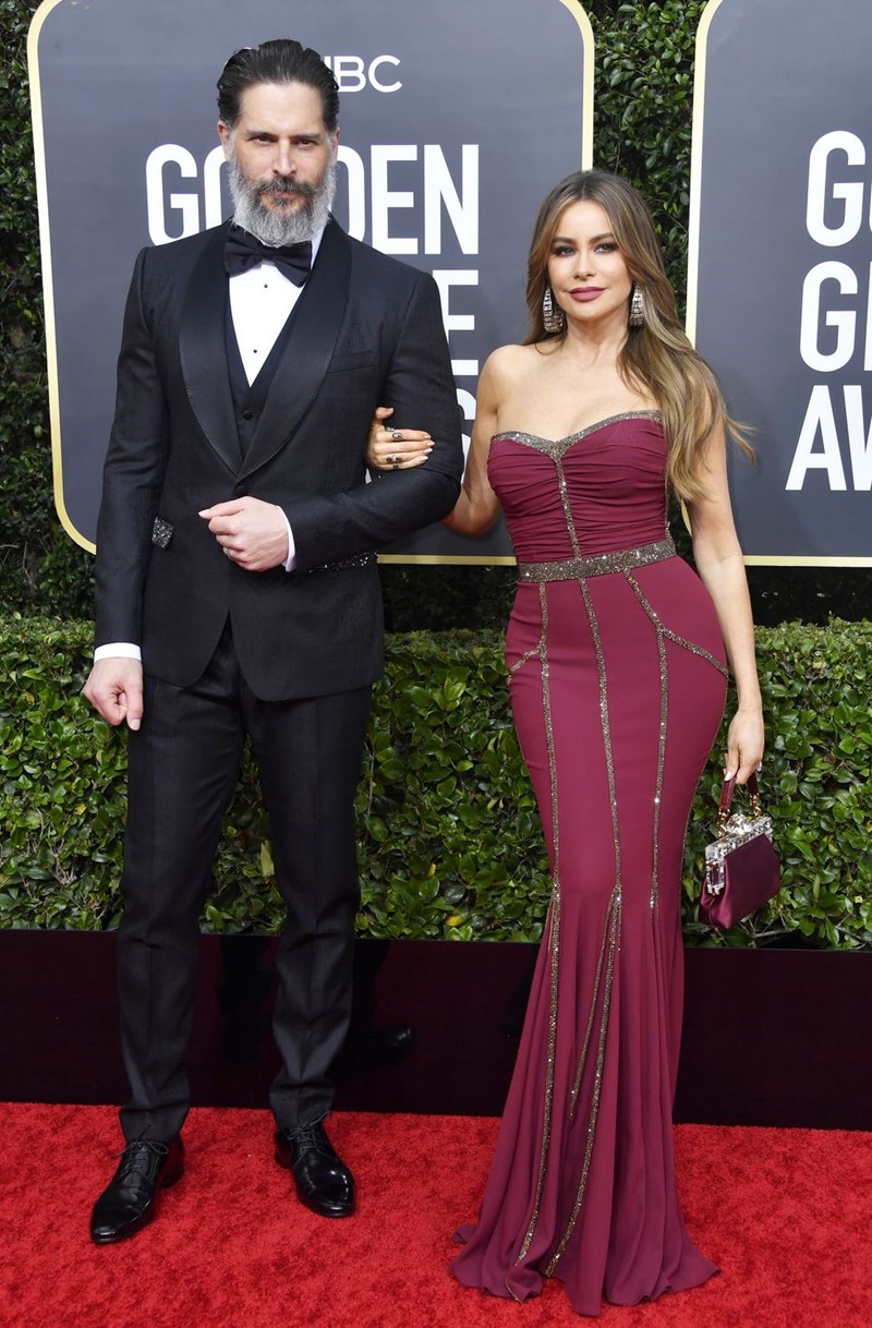 ΚΑΛΟΝΤΥΜΕΝΟΙ ΧΡΥΣΕΣ ΣΦΑΙΡΕΣ