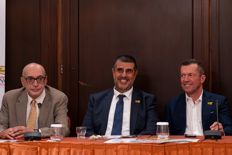 Η συνέντευξη Τύπου για τη συνεργασία του Interwetten Ελλάδα Sports 94,3 με την Interwetten πραγματοποιήθηκε στο ξενοδοχείο Τιτάνια, με τον Lothar Matthaeus να δίνει ξεχωριστό παρών.