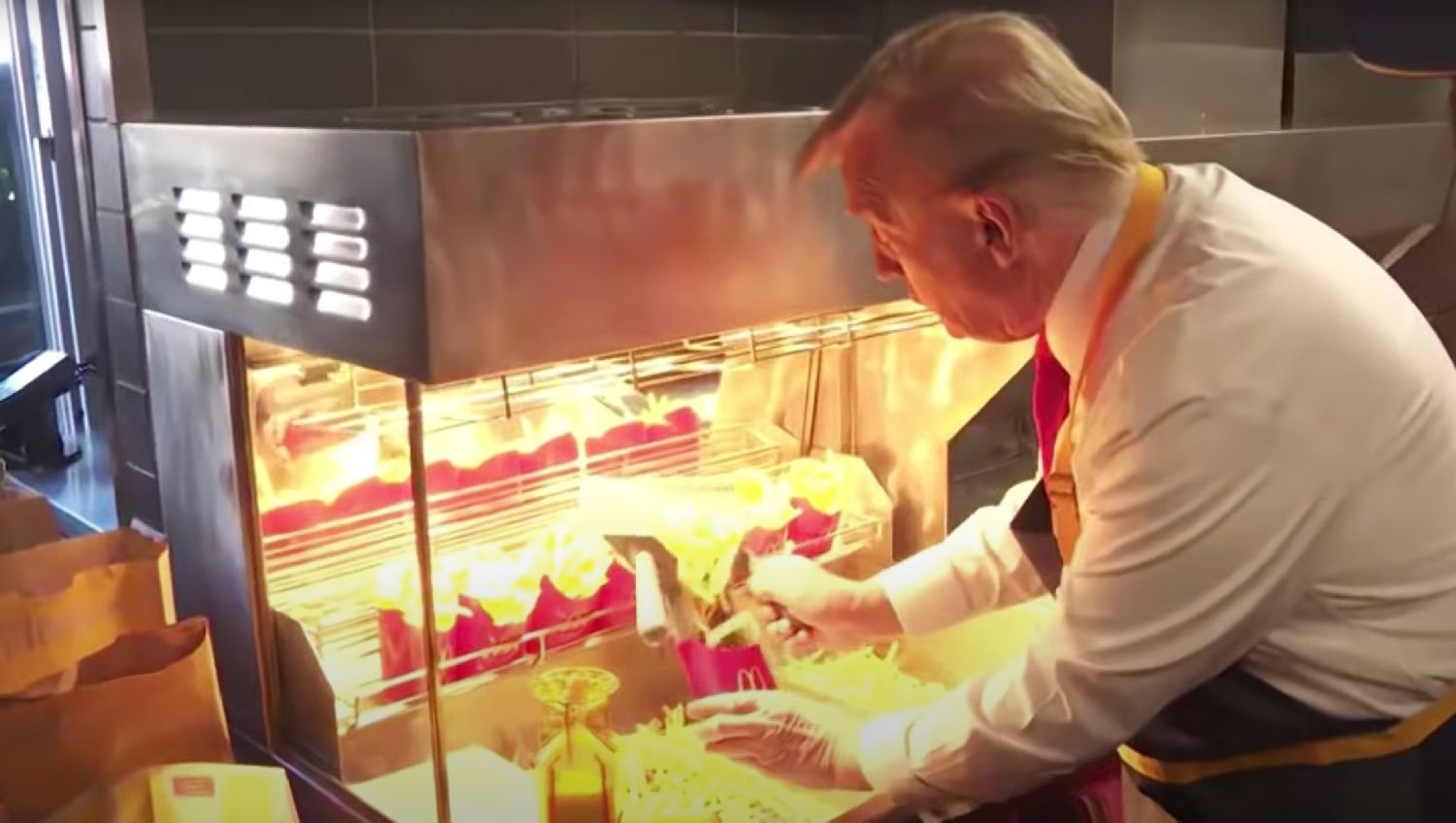 Νέο σκάνδαλο: Πρώην μοντέλο κατηγορεί τον Trump για σεξουαλική επίθεση και εμπλέκει τον Epstein - εικόνα 1