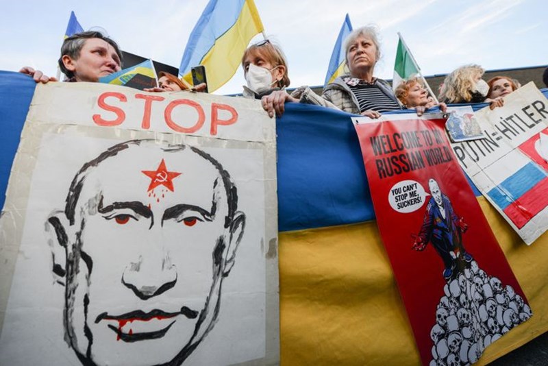 DEMONSTRATION AGAINST VLADIMIR PUTIN