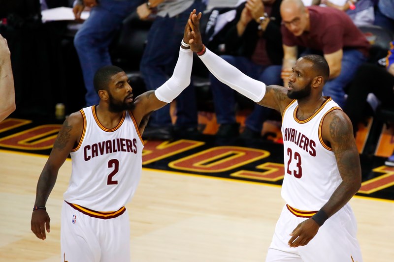 ΚΑΪΡΙ ΙΡΒΙΝΓΚ ΛΕΜΠΡΟΝ ΤΖΕΪΜΣ