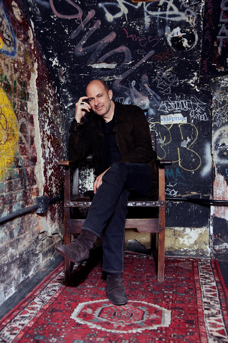 ΤΖΟΝ ΒΑΡΒΑΤΟΣ