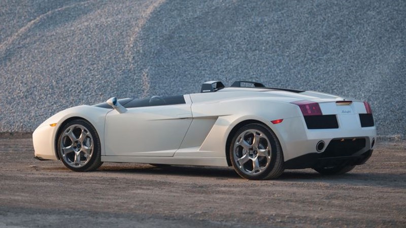 LAMBORGHINI GALLARDO CONCEPT S 2