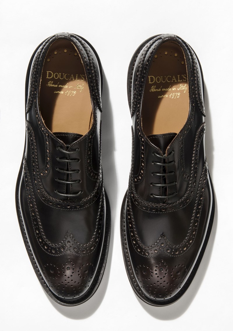 ΔΕΡΜΑΤΙΝΑ ΠΑΠΟΥΤΣΙΑ