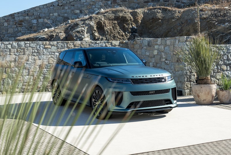 Range Rover House Mykonos 1