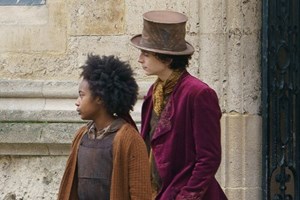 Τα συλλεκτικά Wonka Nike Dunks του Timothée Chalamet είναι ό,τι πιο δυσεύρετο εκεί έξω - εικόνα 1