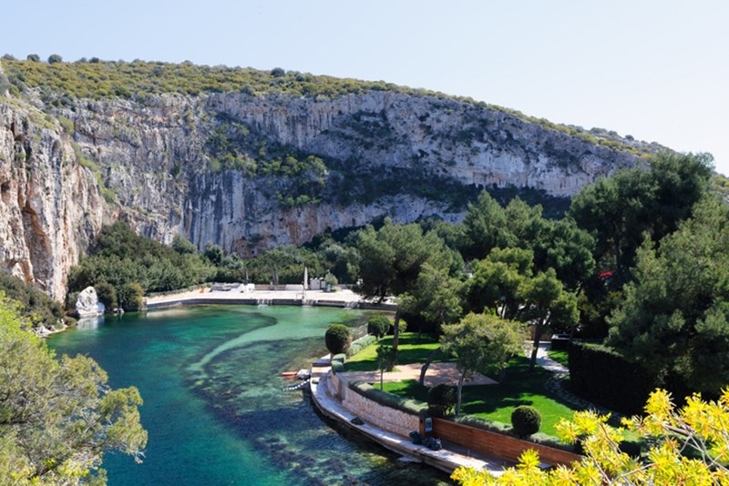 LAKE VOULIAGMENI