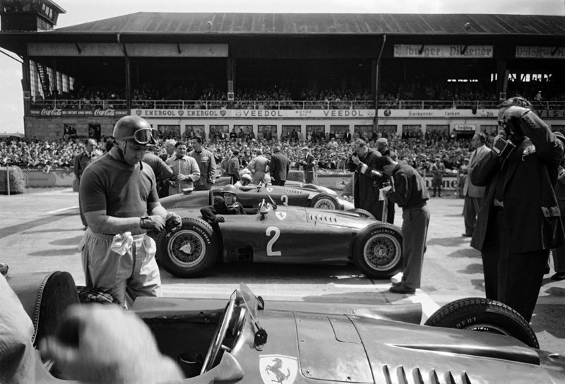 ΦΕΡΑΡΙ ΒΙΒΛΙΟ