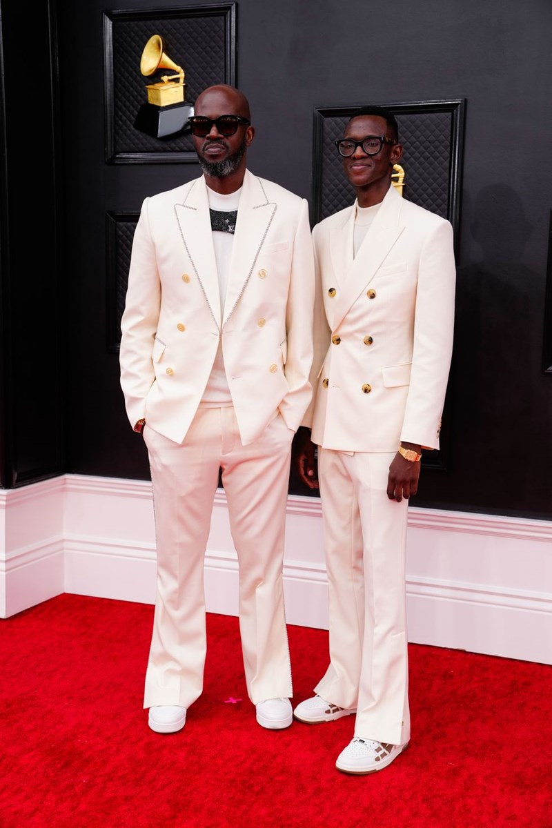 BALCK COFFEE & ESONA MAPHUMULO