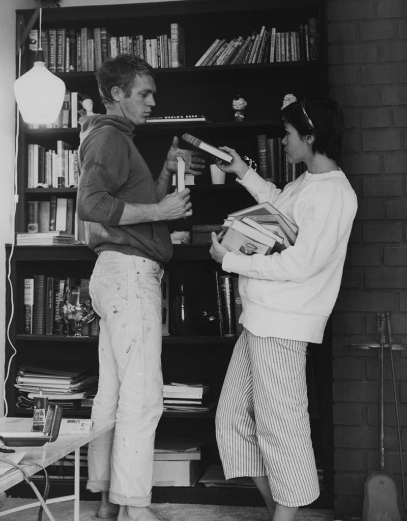 McQueen βιβλία