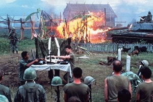 Στο 'Πέθανε Αγάπη μου' οι Jennifer Lawrence και Robert Pattinson ζουν μία καταστροφική ιστορία αγάπης - εικόνα 1