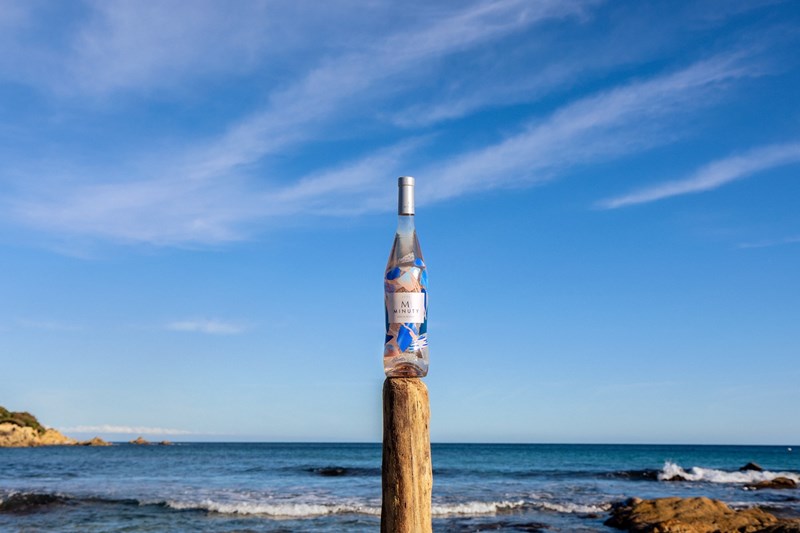 Η limited edition φιάλη Minuti