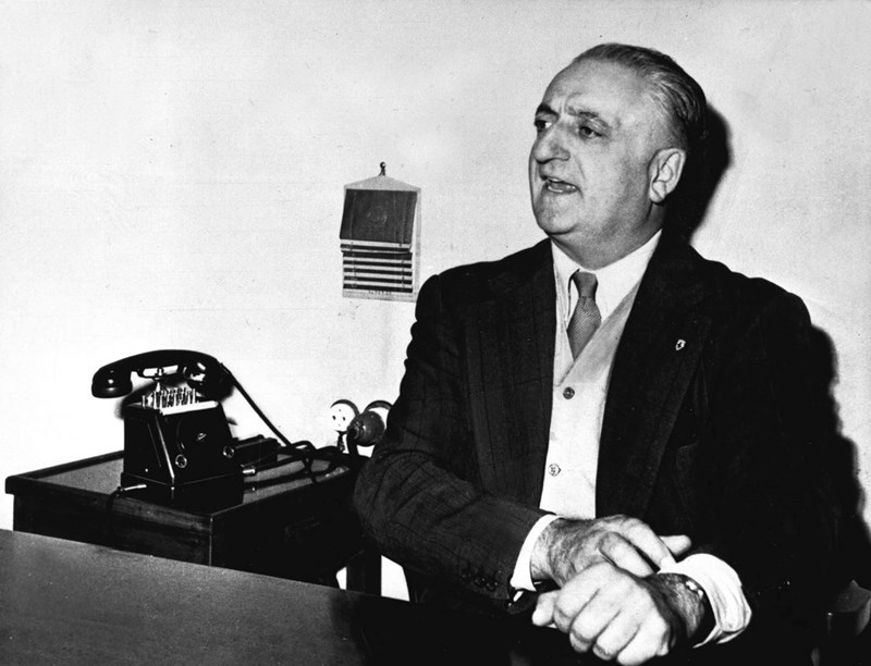 ΕΝΤΖΟ ΦΕΡΑΡΙ