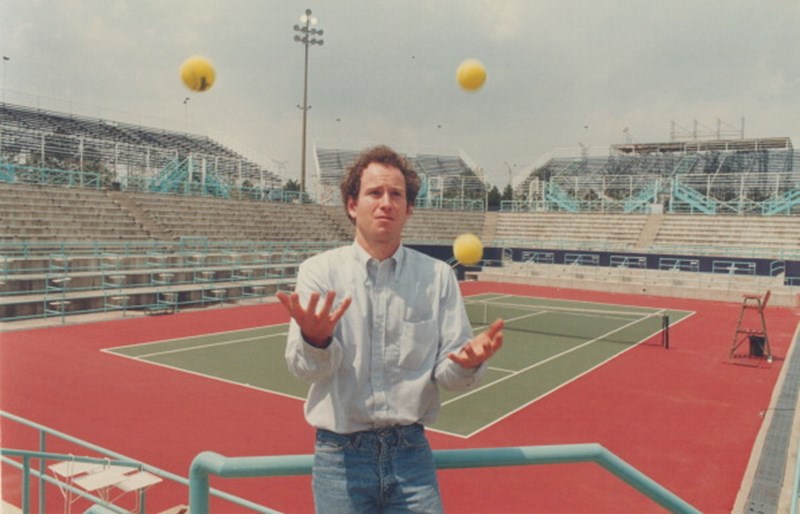 ΤΖΟΝ ΜΑΚΕΝΡΟ 1