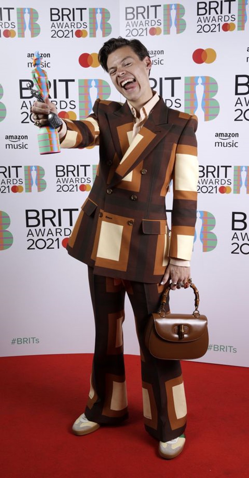 HARRY STYLES AT BRITS 2021