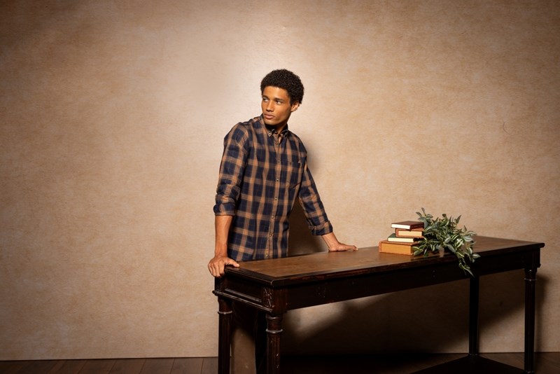 THE BOSTONIANS FW’25: Ανακαλώντας το στυλ των 90s & 00s, με μια νέα, σύγχρονη ματιά