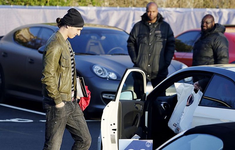 ΑΥΤΟΚΙΝΗΤΑ ΖΛΑΤΑΝ ΙΜΠΡΑΗΜΟΒΙΤΣ 1