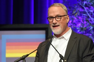 Σοφά λόγια μεγάλων συγγραφέων για την απελπισία και την ευτυχία - εικόνα 2