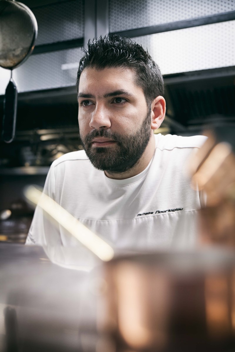 ΠΡΕΜΙΕΡ ΝΟΥΡΛΟΓΛΟΥ 1