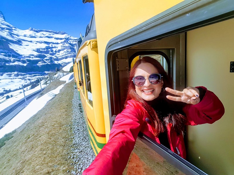 ΜΑΡΙΑ ΚΟΦΟΥ