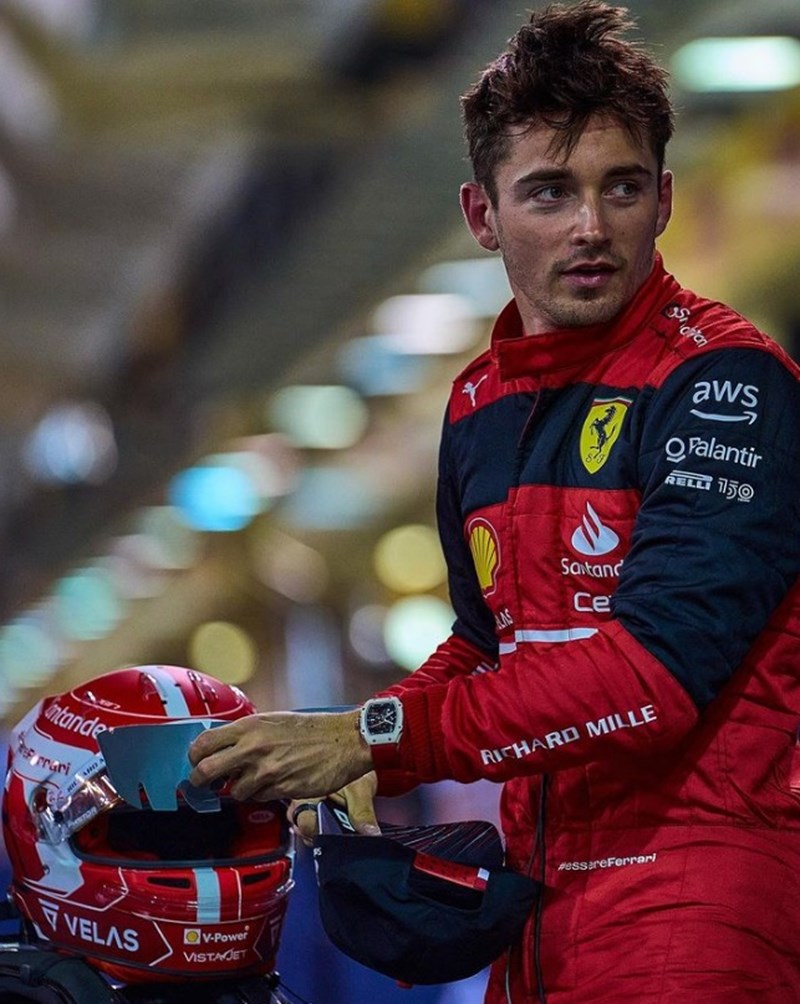 Ο ΤΣΑΡΛΣ ΛΕΚΛΕΡΚ