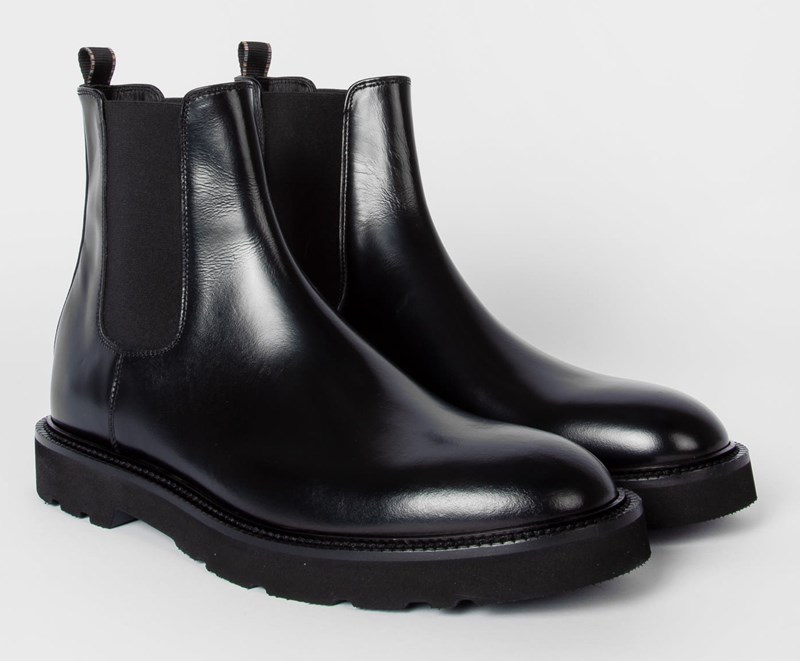 CHELSEA BOOTS