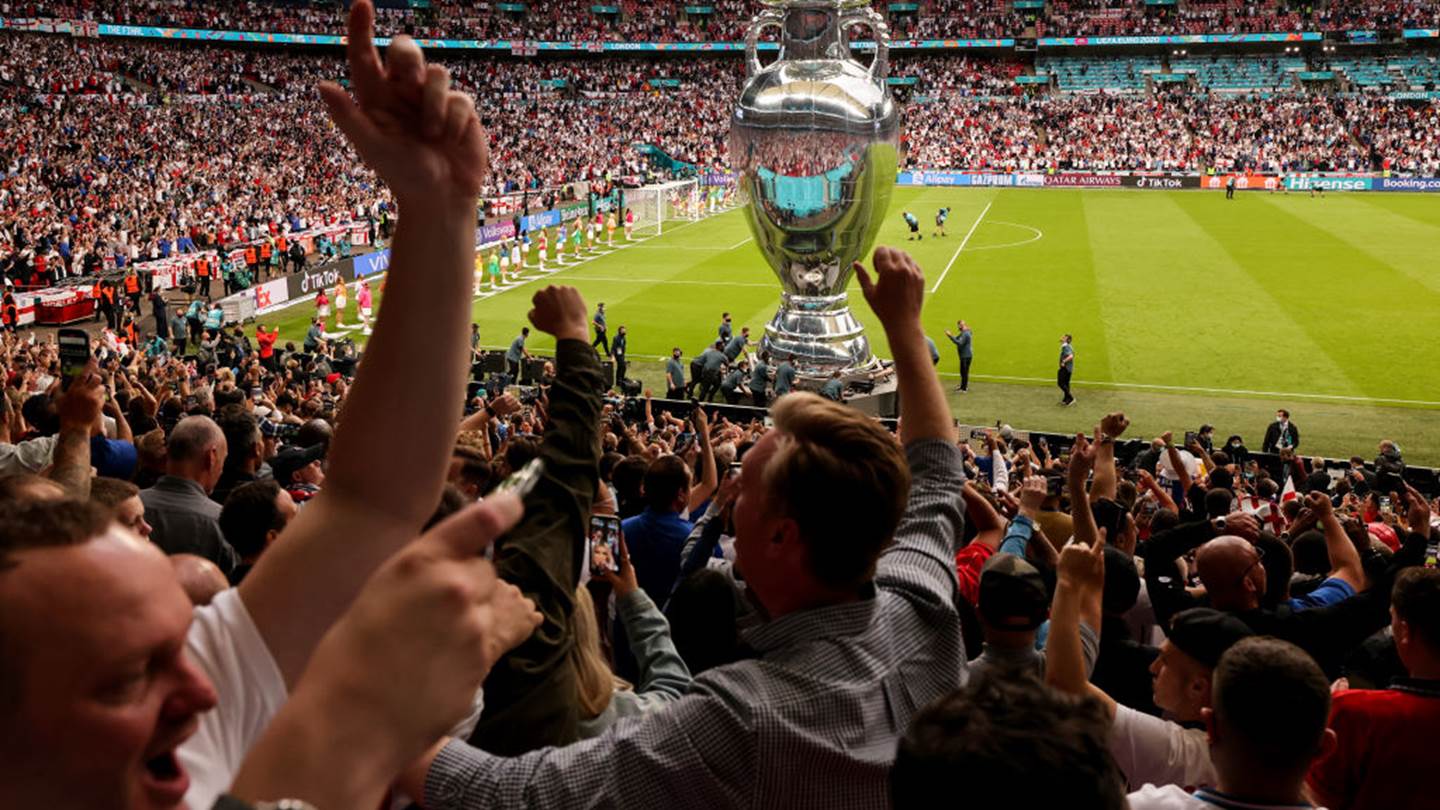 Ο ΠΟΥ ανησυχεί για τις συνέπειες του τελικού του Euro