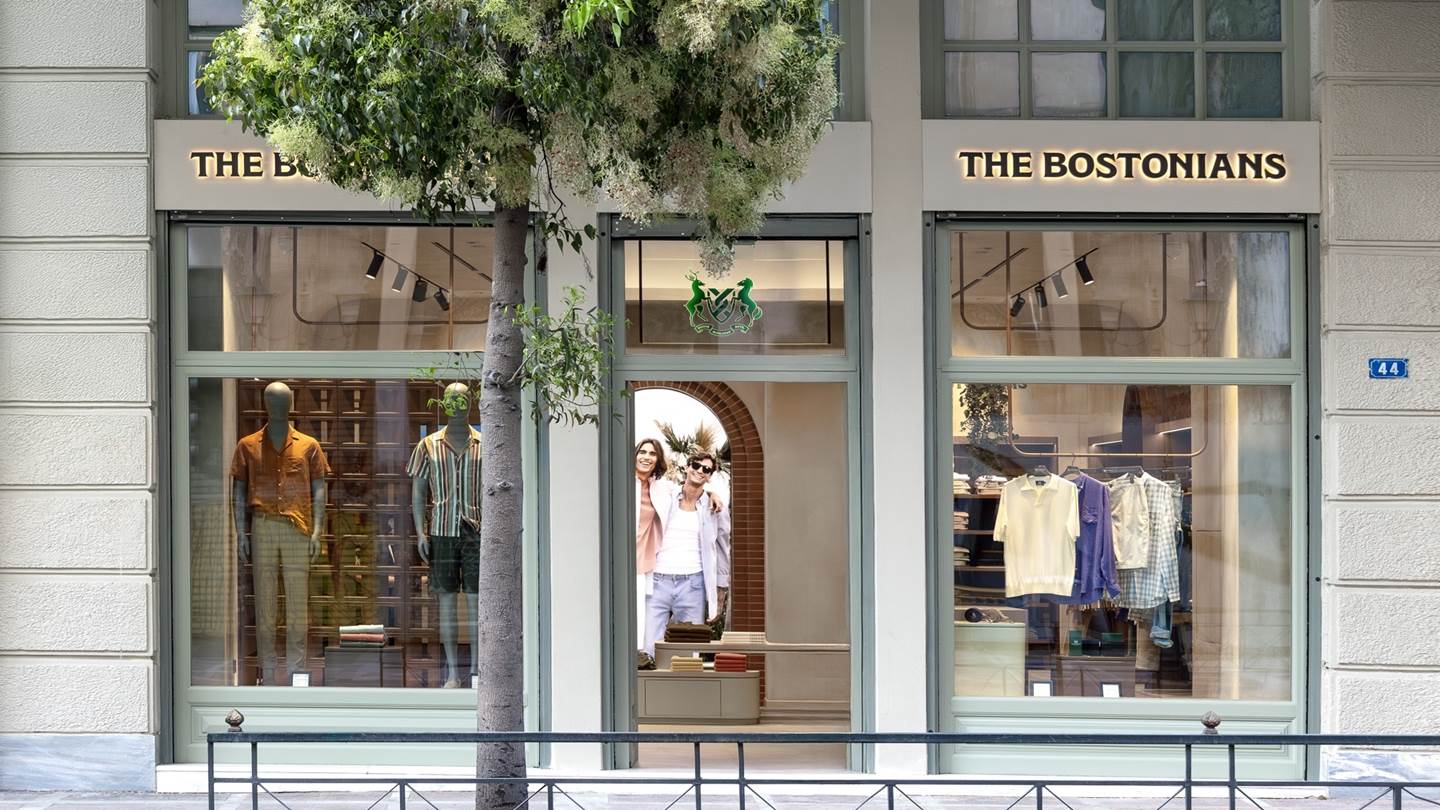 Η The Bostonians ανοίγει  το νέο της Flagship στο Μέγαρο Αρσακείου