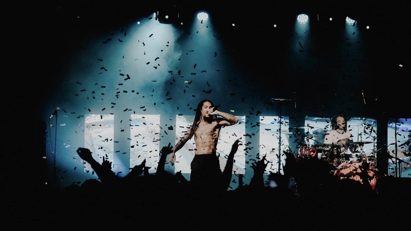 Τι λένε οι Bob Vylan για όσα έγιναν στο Glastonbury