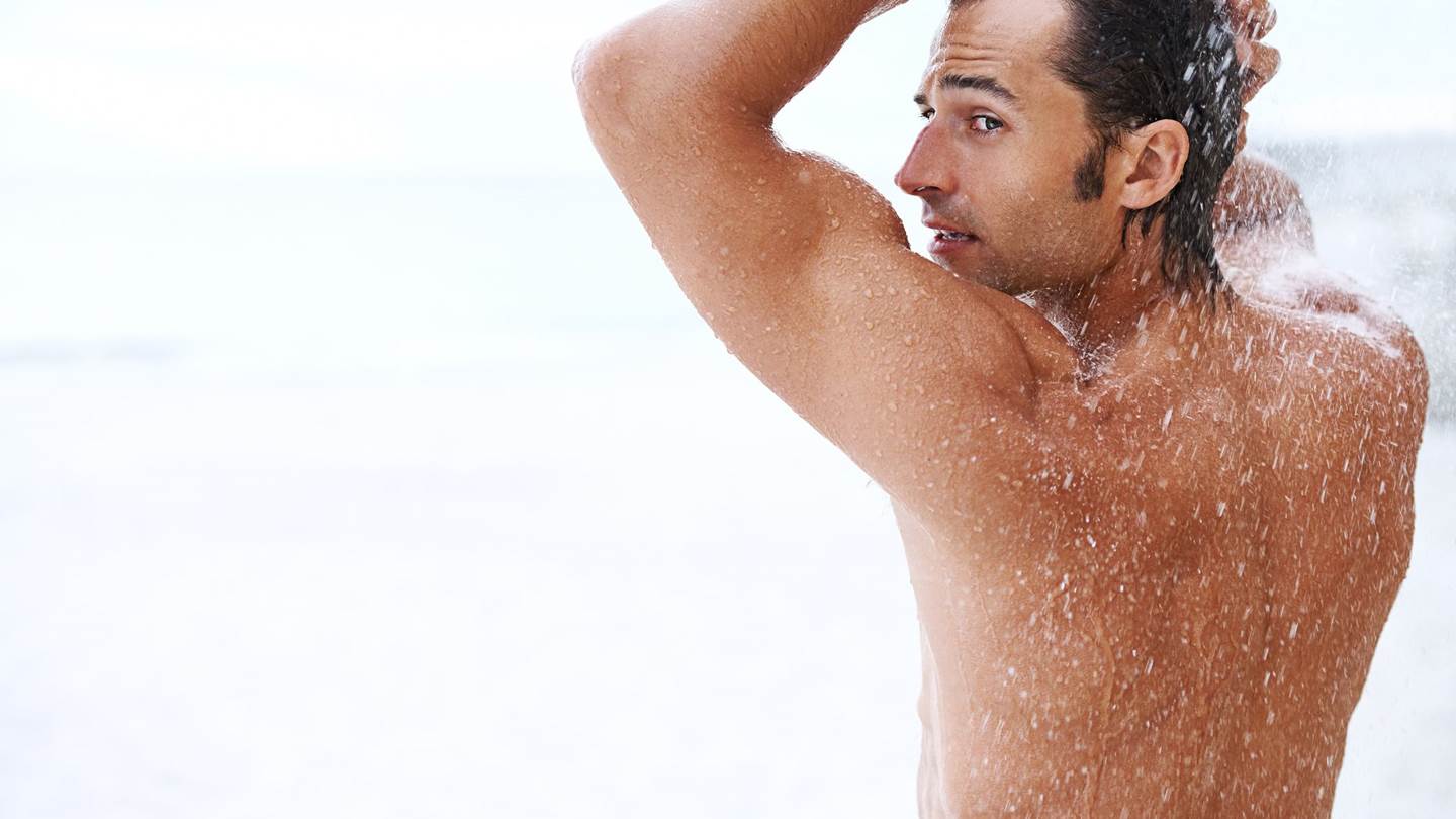 Πώς θα βελτιώσεις το δέρμα σου αλλάζοντας λίγο τον τρόπο που κάνεις ντους