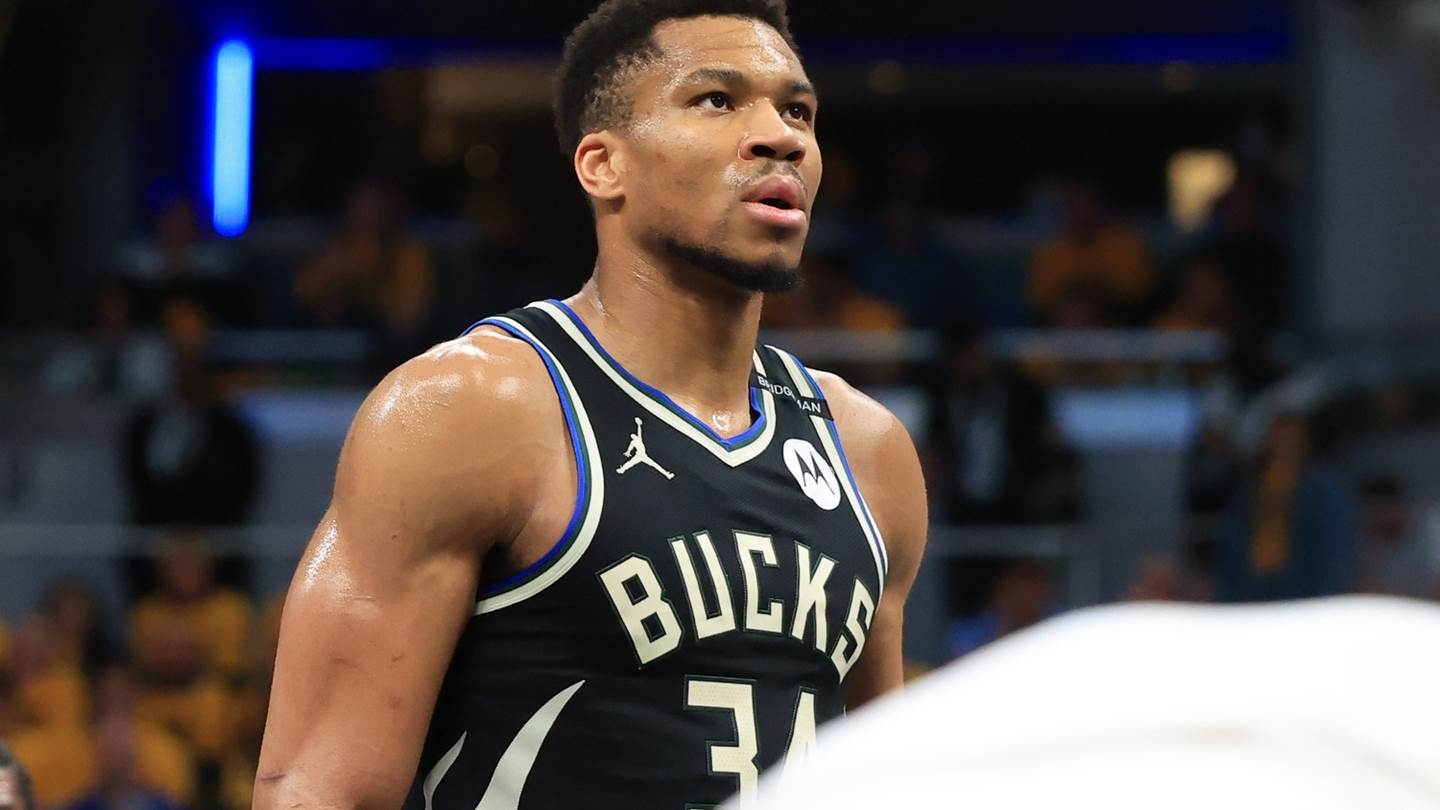 Μήπως ο Γιάννης έπαιξε το τελευταίο του παιχνίδι με τους Μπάκς;