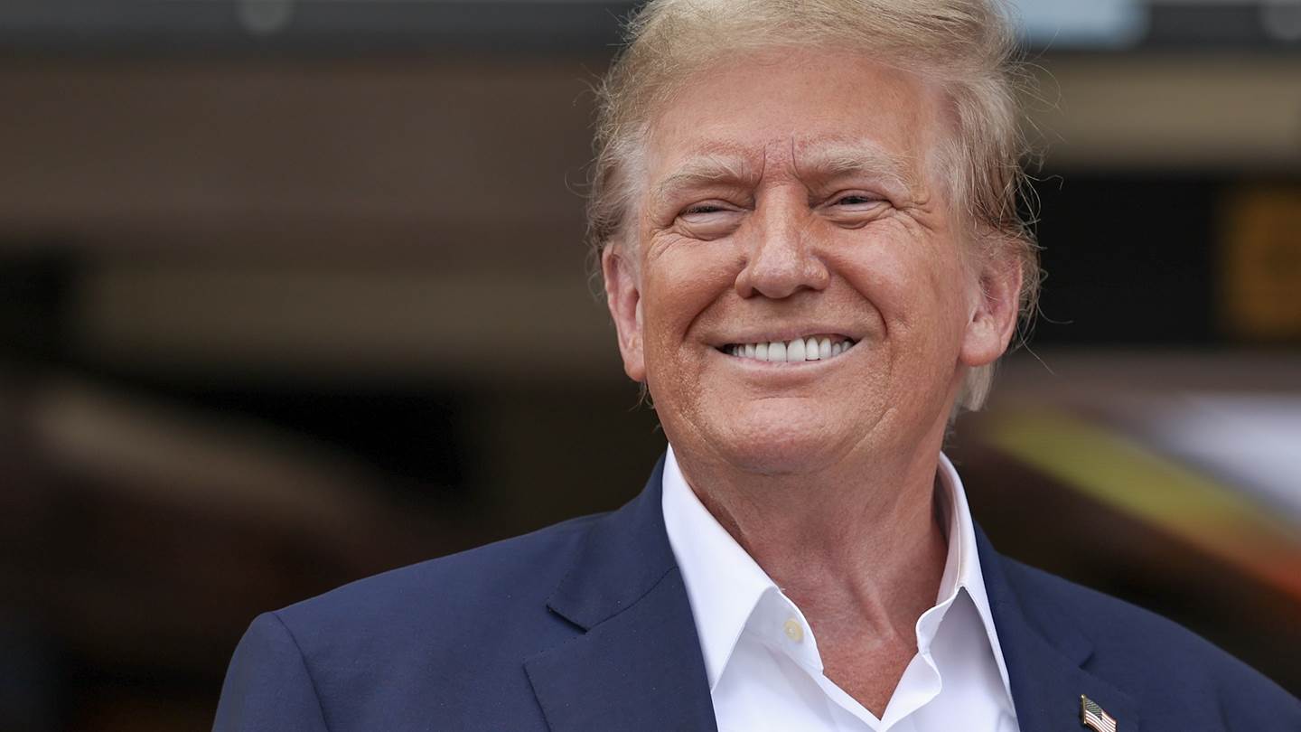 Επίσημα το χρίσμα στον Donald Trump