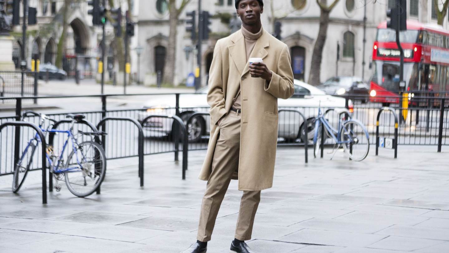 Ντυνόμαστε στα khakis