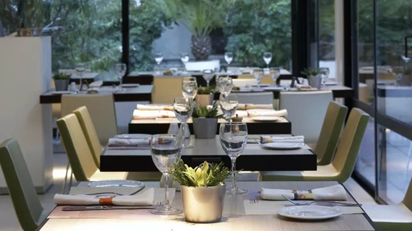 Χριστούγεννα και Πρωτοχρονιά στο Novotel Athenes | Μία γιορτή value for money πολυτέλειας