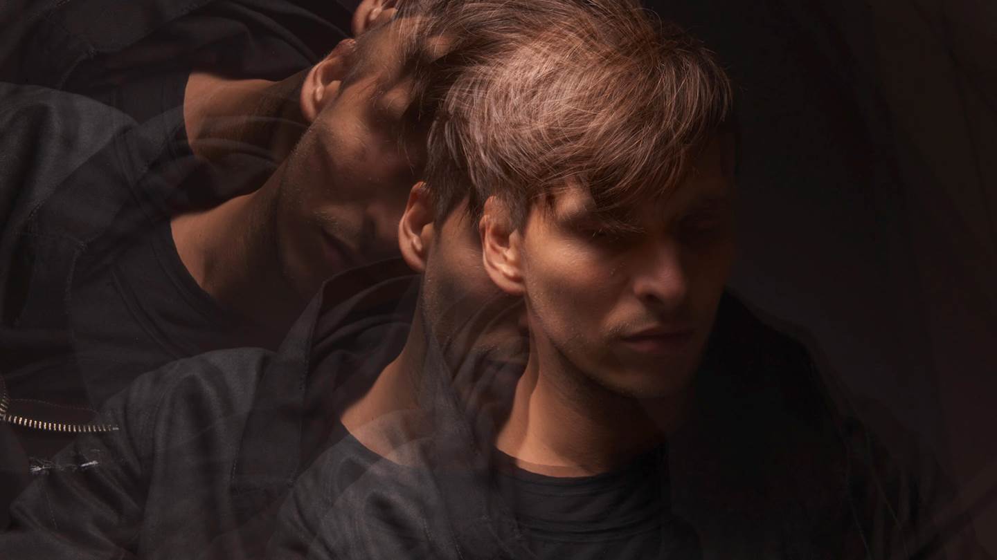 O Pantha Du Prince όταν δεν παίζει live ταξιδεύει σε άλλους πλανήτες