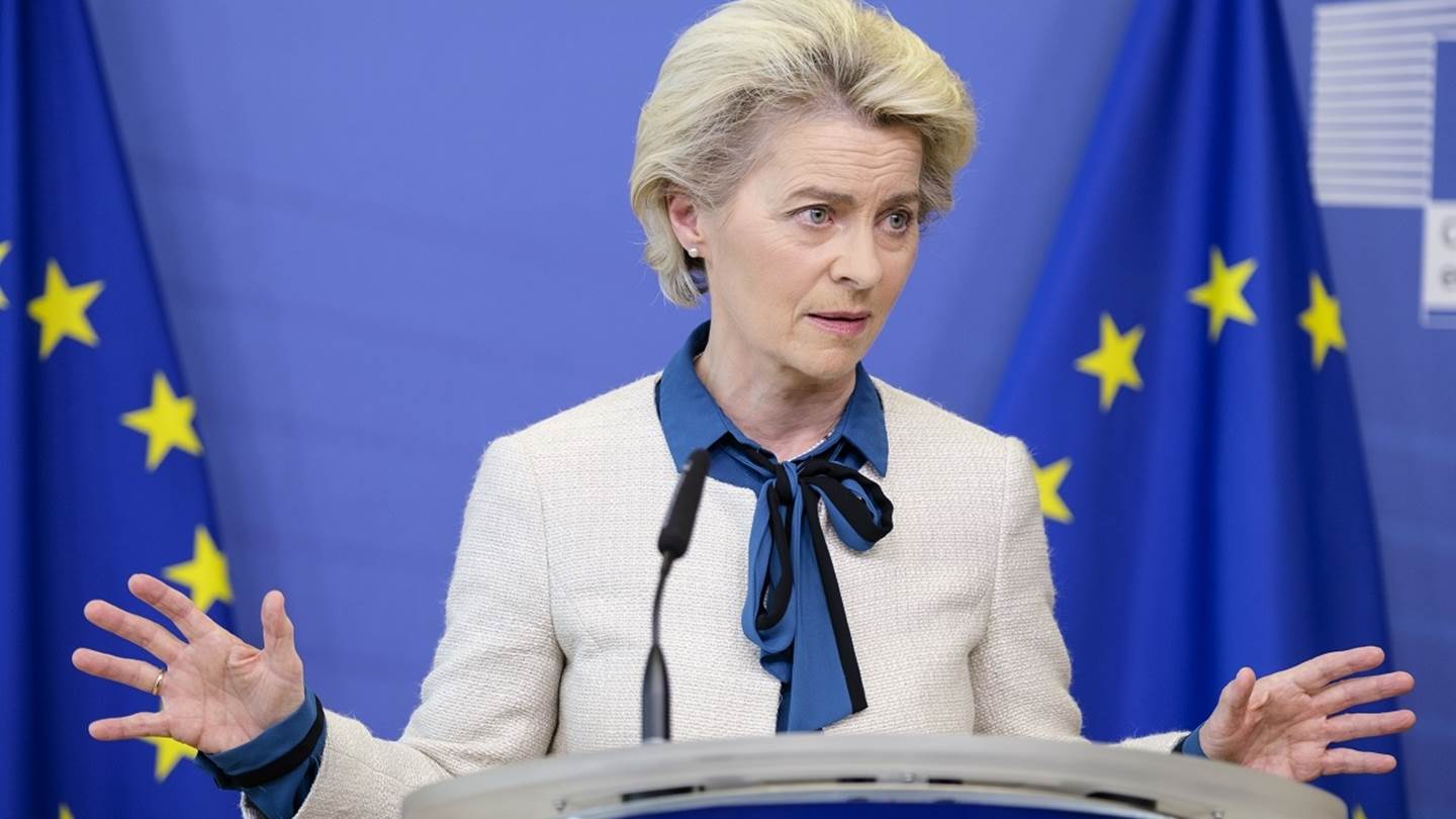 Η Ursula von der Leyen διαβεβαίωσε για την ευρωπαϊκή στήριξη στην Ουκρανία
