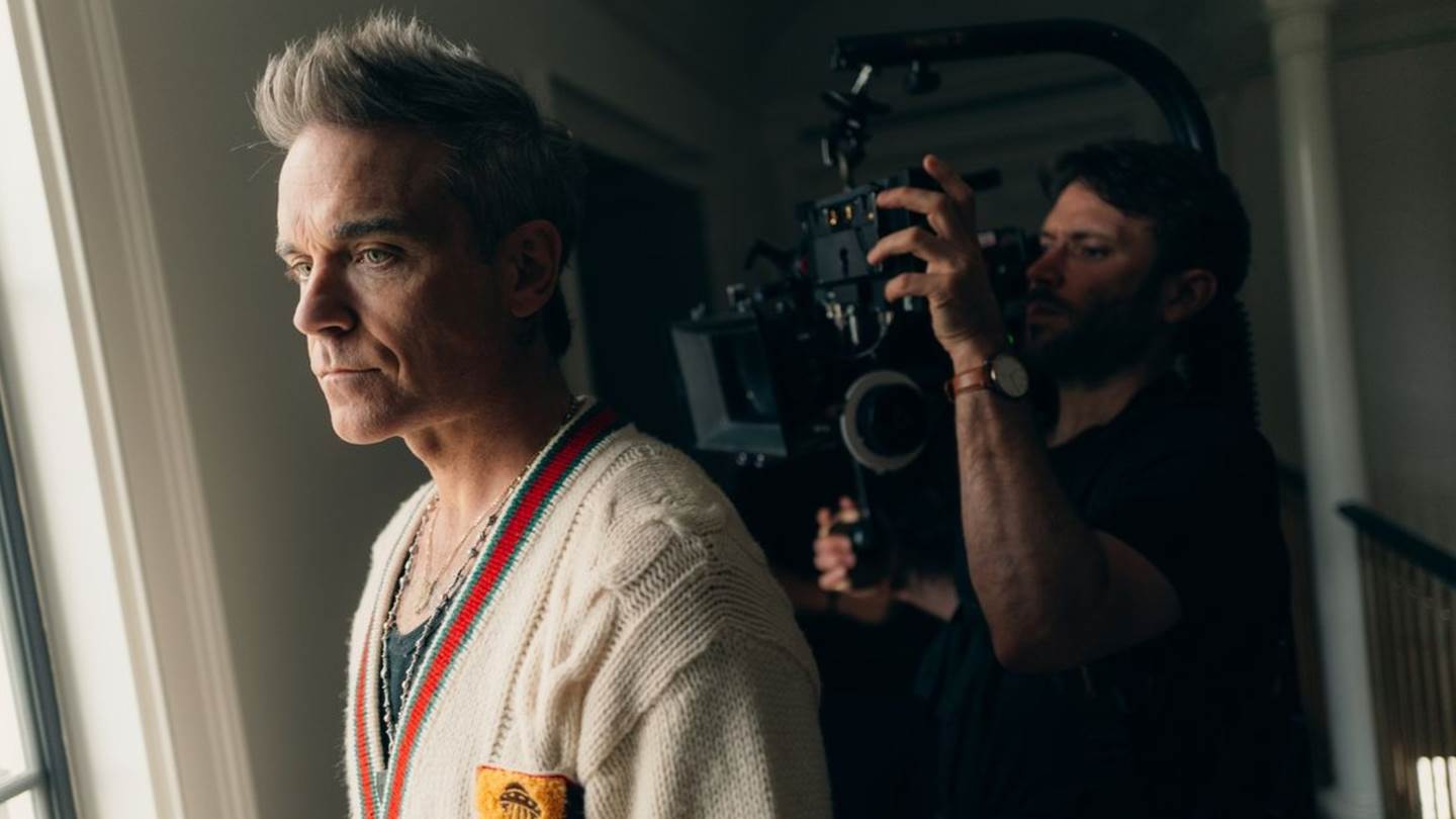 Η ιστορία της Gucci ζακέτας του Robbie Williams