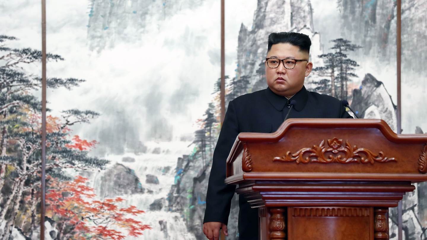 O Kim Jong Un είναι ζωντανός, η Βόρεια Κορέα είναι γυμνή