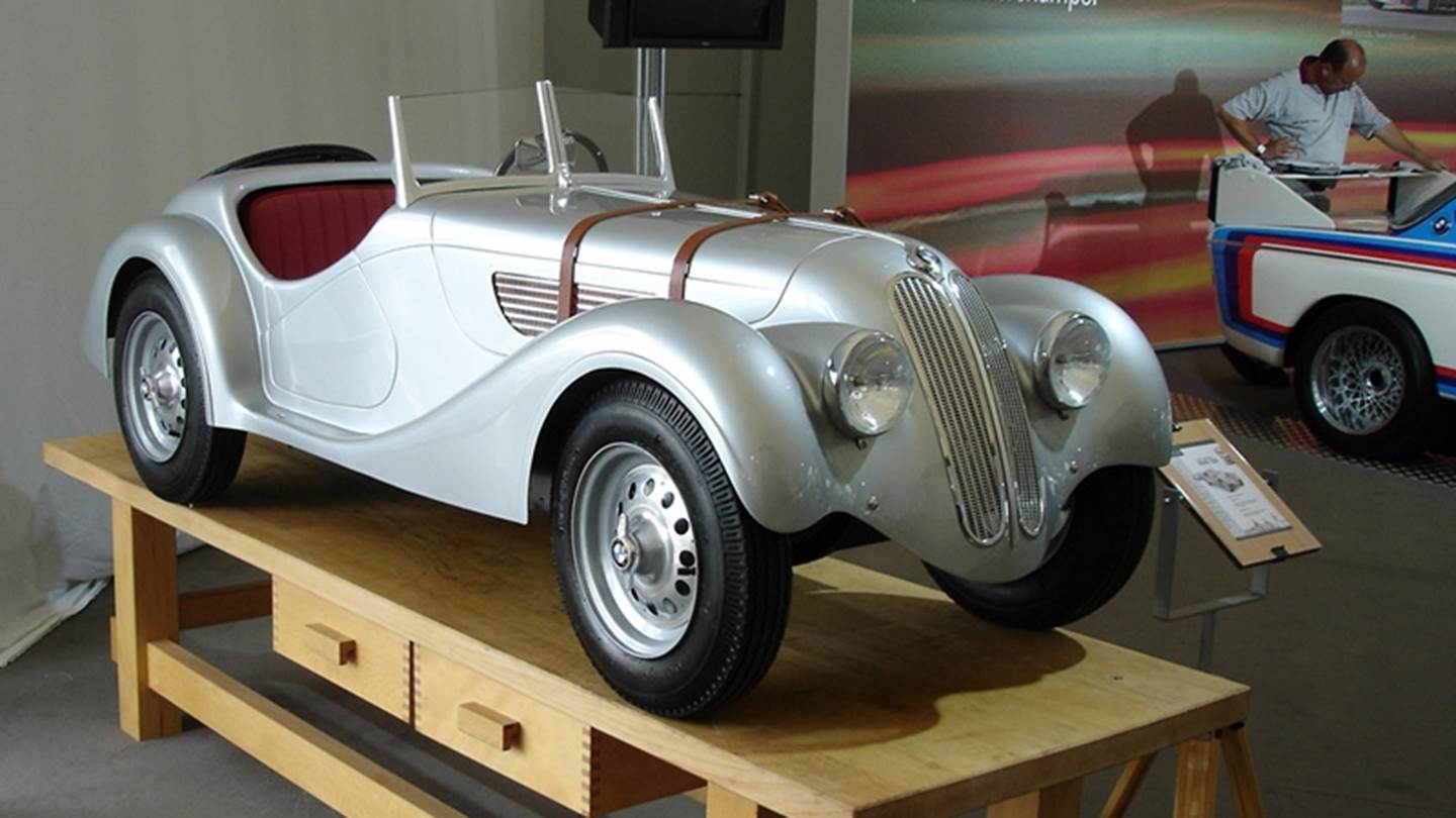 Yπέροχο αυτοκίνητο στο ελληνικό Cash or Trash έσπασε ρεκόρ τιμής (video)