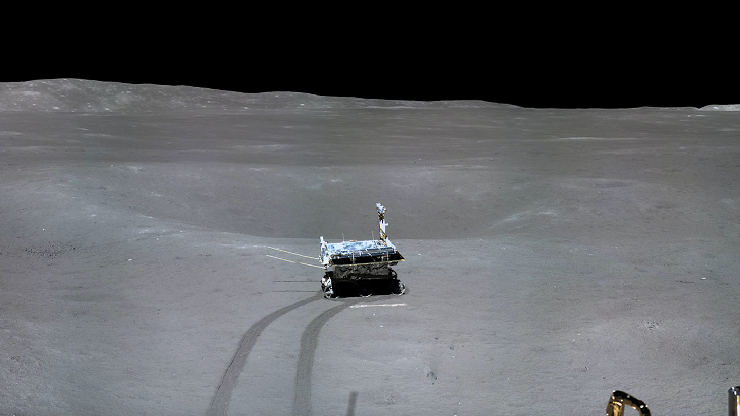 Τι συμβαίνει τελικά στην σκοτεινή πλευρά του φεγγαριού;