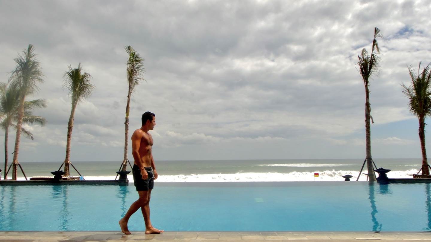 SUITE 2025: Ο Αλέξανδρος Χριστόπουλος παρουσιάζει το πιο ατμοσφαιρικό του soundtrack