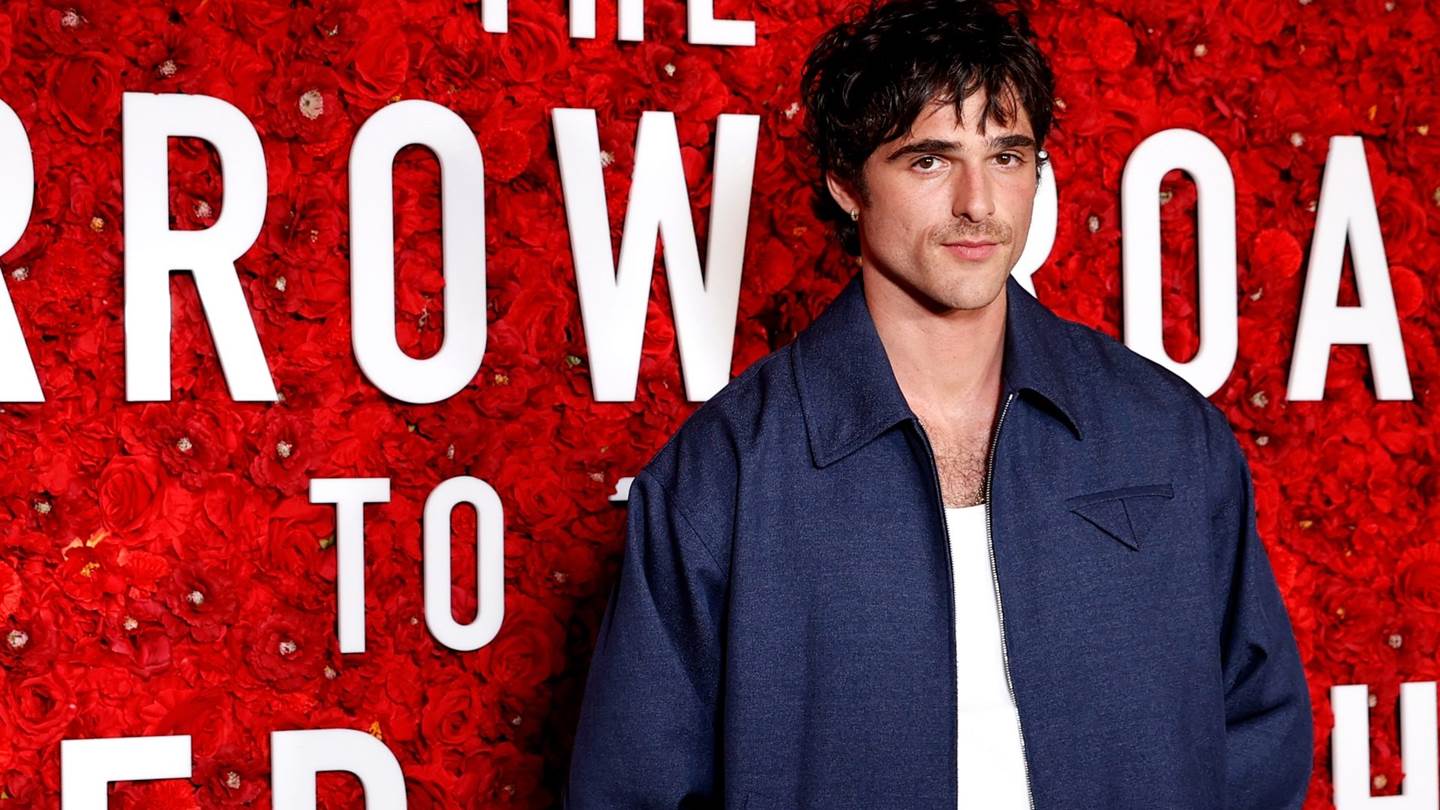 Πώς να είσαι πιο γοητευτικός στα 25 (χωρίς να περιμένεις να γίνεις 40)