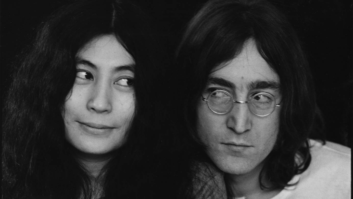 John Lennon-Yoko Ono: Ανέκδοτες φωτογραφίες τους σε ένα νέο βιβλίο