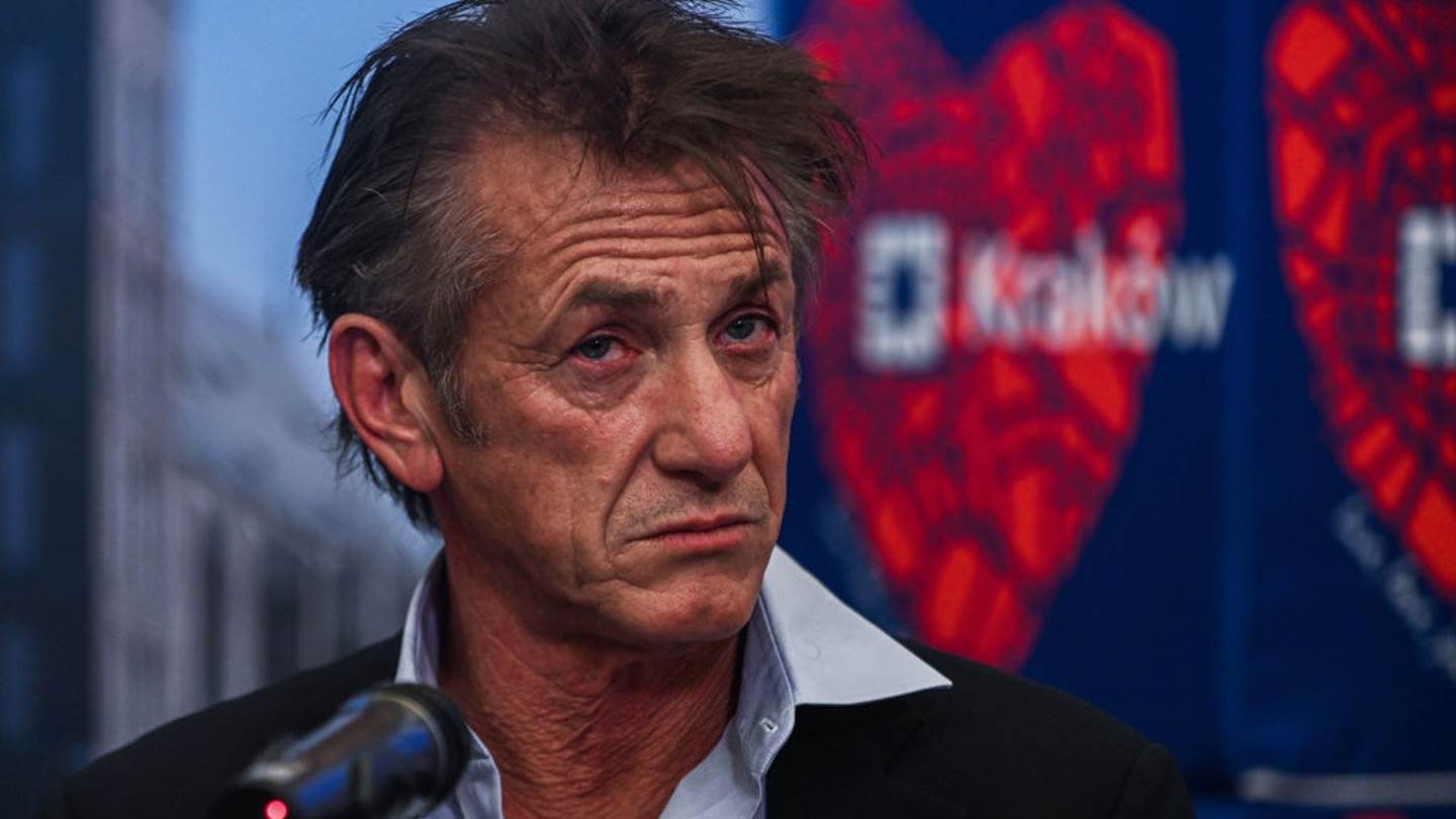 Sean Penn & Volodymyr Zelensky έχουν μια αλλιώτικη σχέση