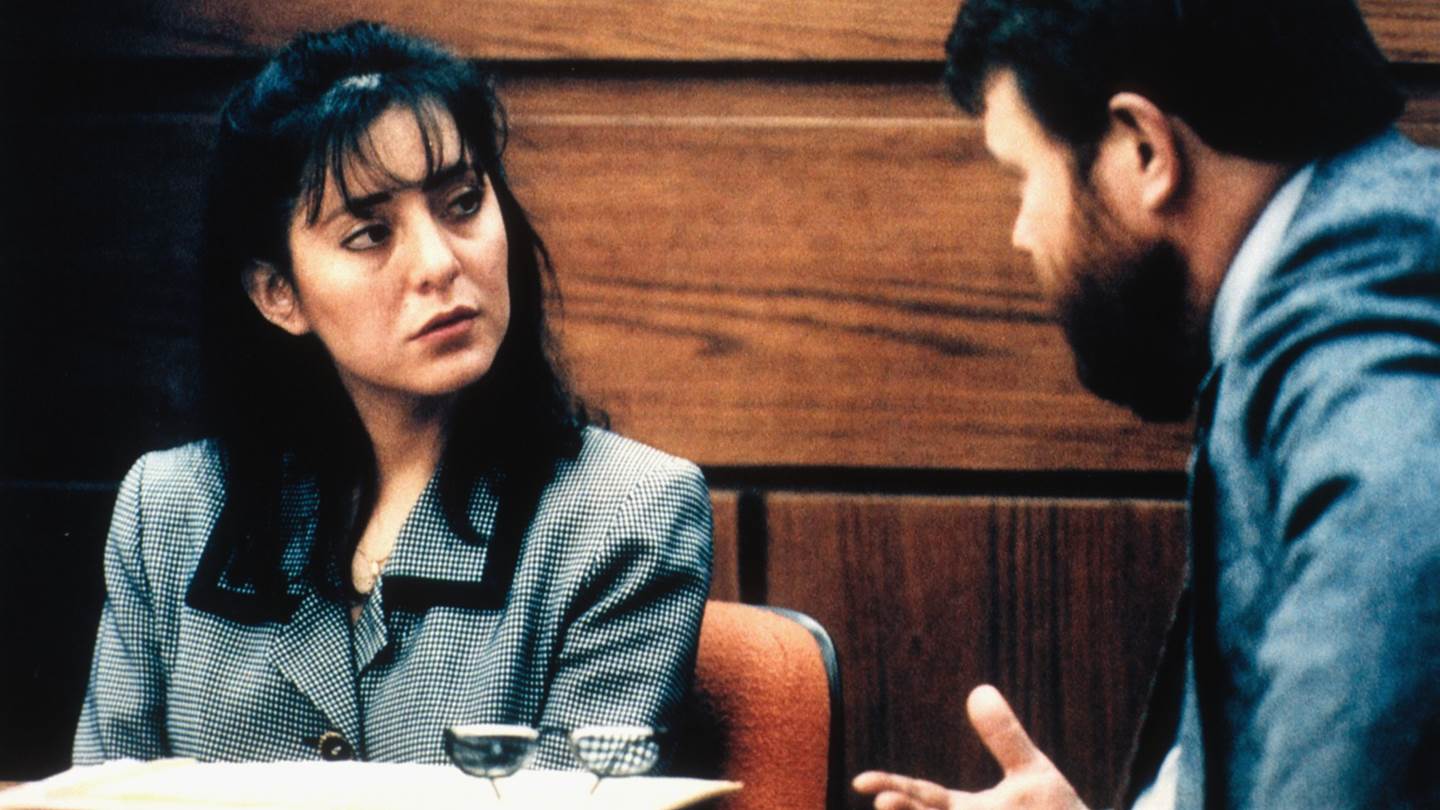 26 χρόνια μετά, η ιστορία της Lorena Bobbit παραμένει δραματικά επίκαιρη