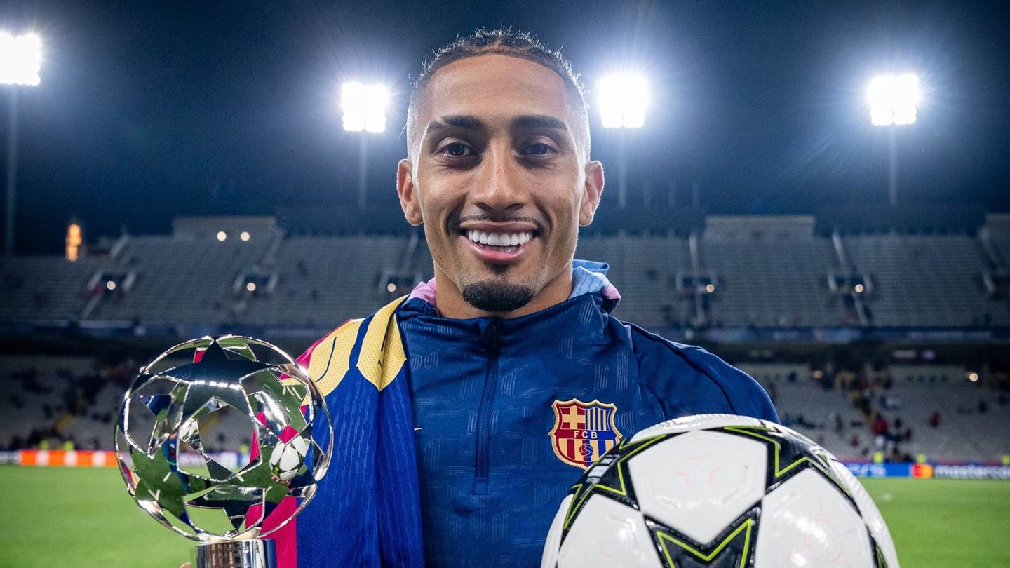 Τρομερός Ραφίνια, έβαλε τρία γκολ στο Μπαρτσελόνα-Μπάγερν (video)