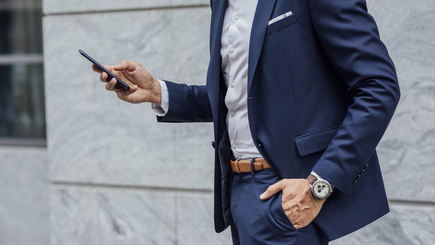 Διαχρονικά αξεσουάρ που ο καθένας πρέπει να έχει στην γκαρνταρόμπα του