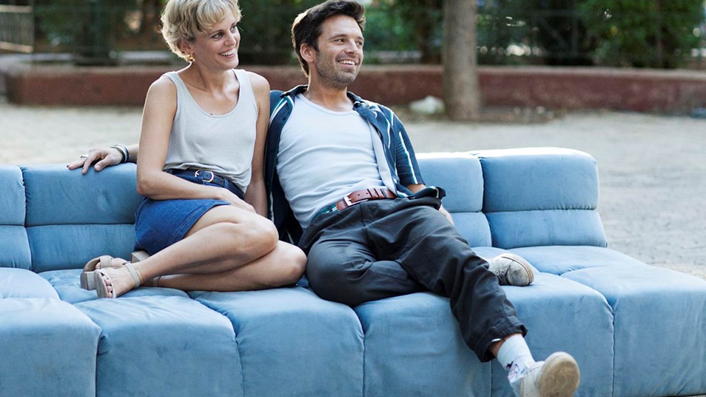 To Monday φιλοδοξεί να γίνει η ελληνική ταινία του καλοκαιριού